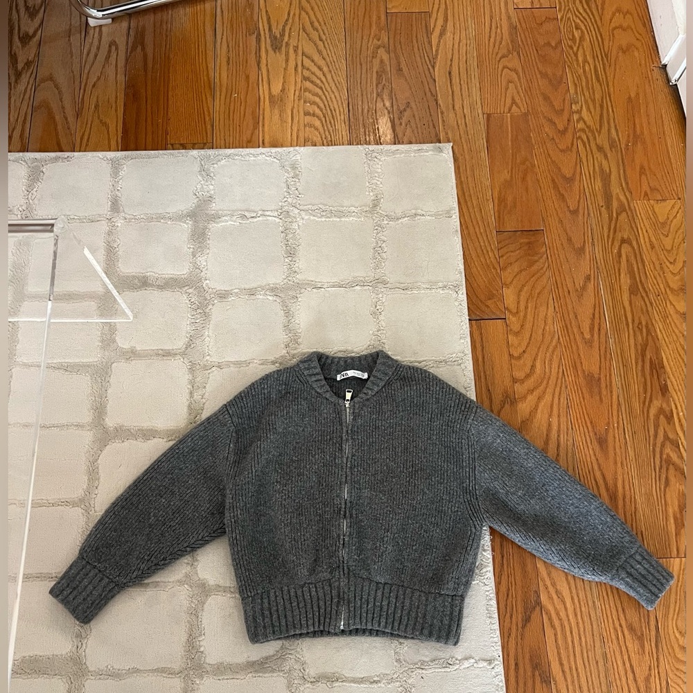 Zip up sweater
